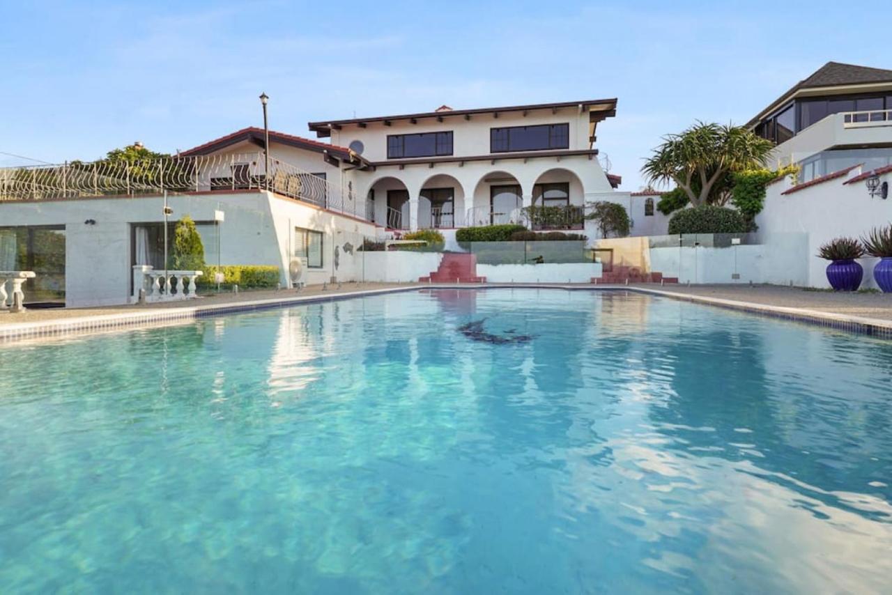 Magnificent Beachfront Mansion - Pool - Fireplace Оукланд Екстериор снимка
